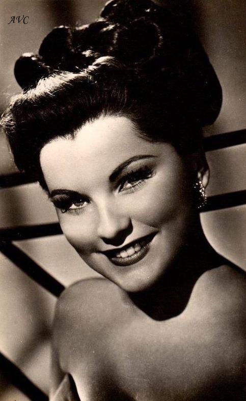 Debra Paget facelift